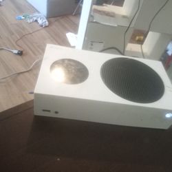 Xbox One S And Elite Series 2