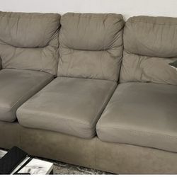 Couch/ Sofa
