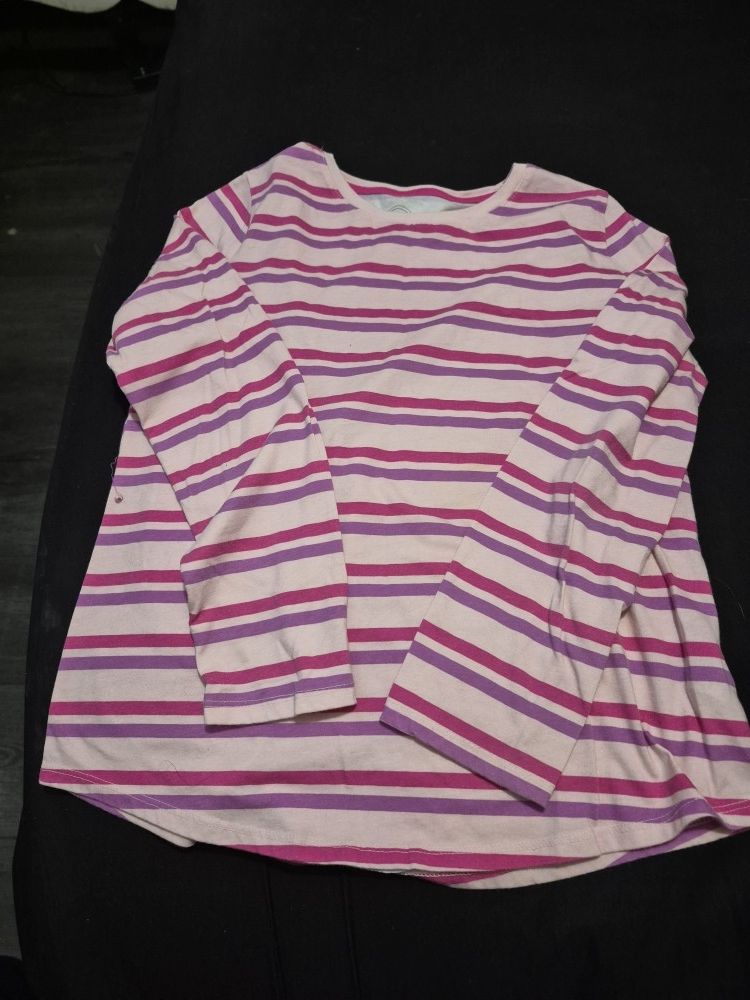 Girls T-Shirt Zise 10-12 New