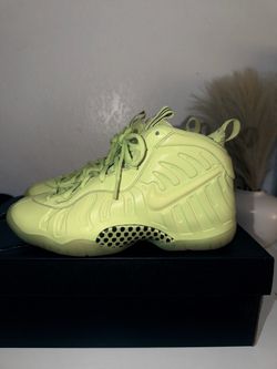 Nike Air Foamposite Pro Neon Yellow Sneakers