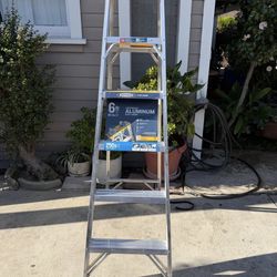 Ladder 6 feet aluminum