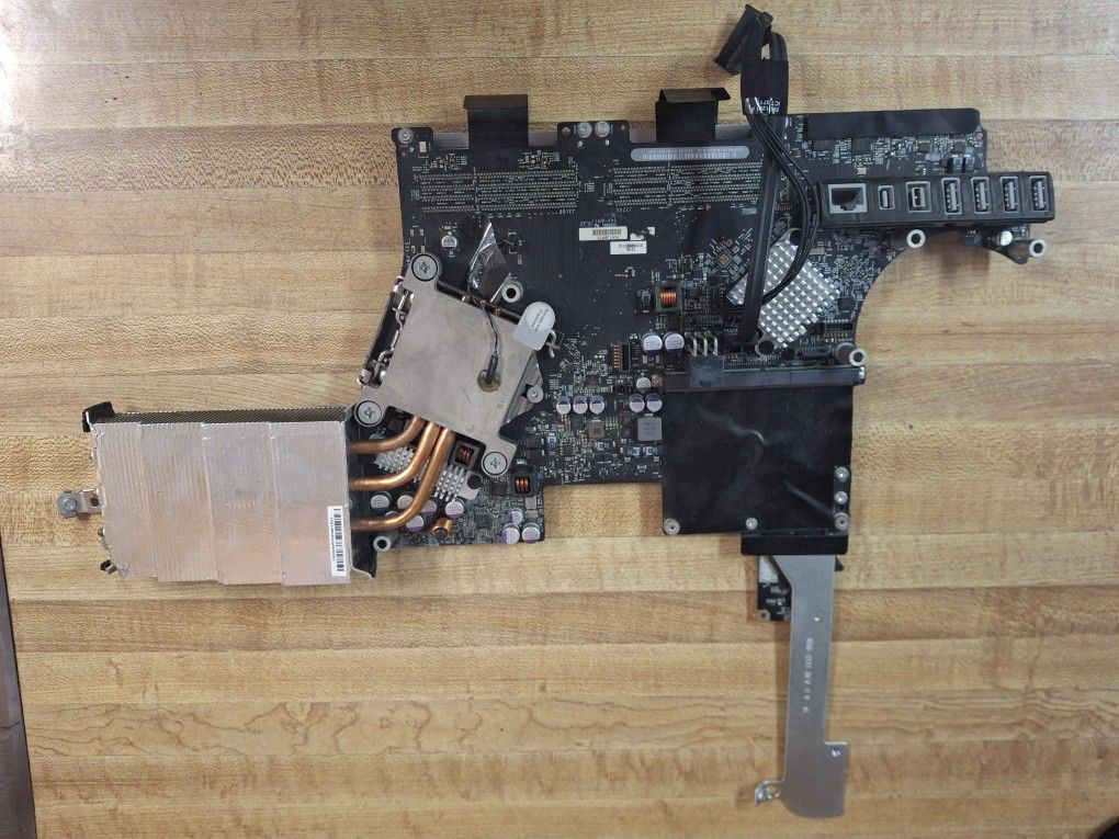 Imac mid 2011 motherboard for parts.