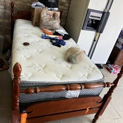Twin Bed And Mattress 