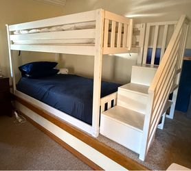 Bunk bed