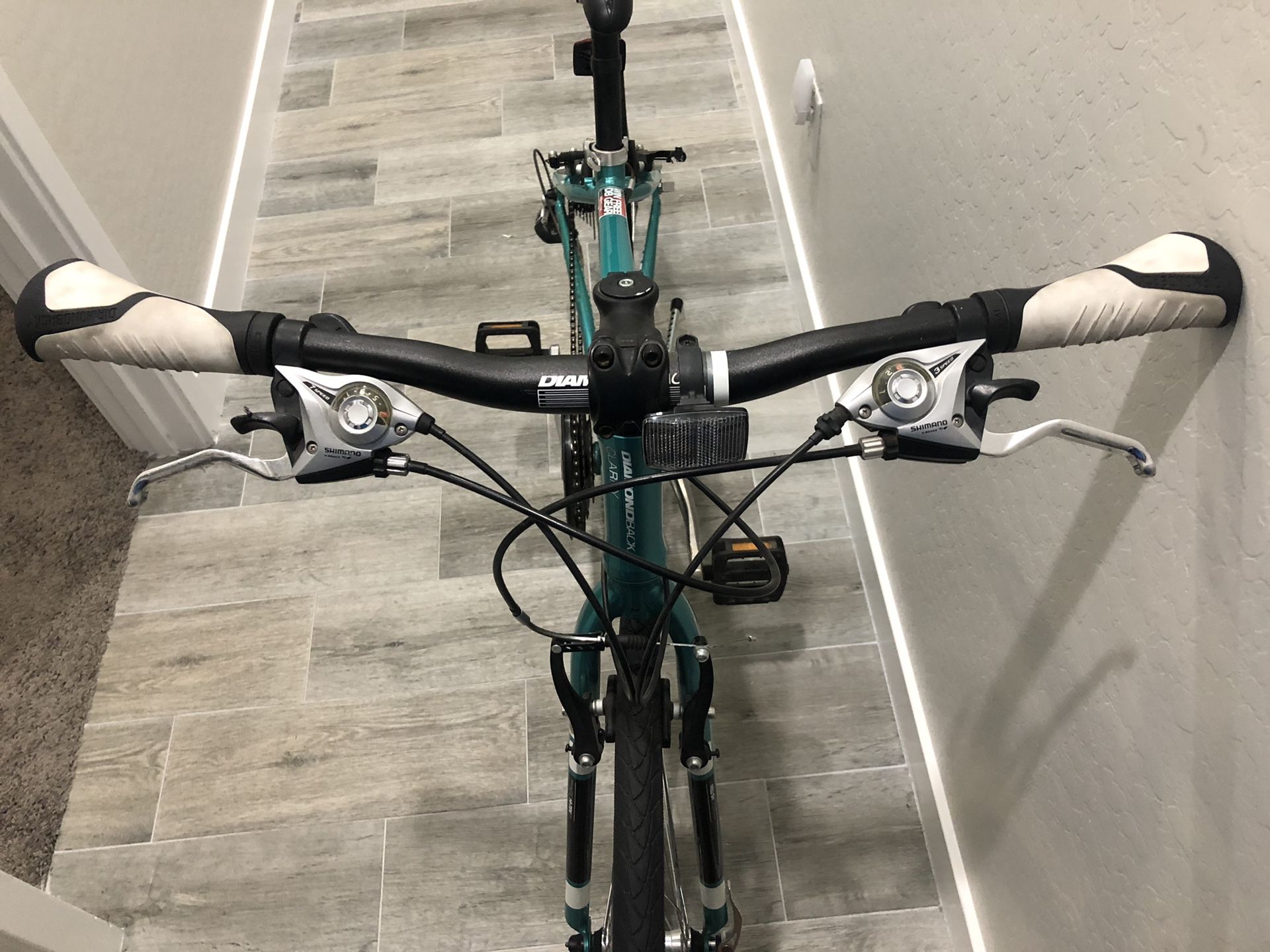 diamondback devine hybrid