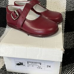 Dona carmen hotsell mary jane shoes