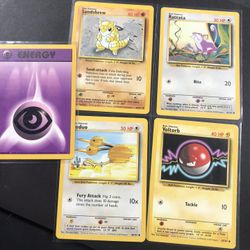 Vintage Base Set 1999 Pokemon Card Lot