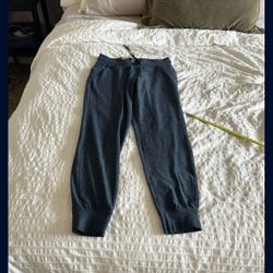 Lululemon joggers, full length, size 6