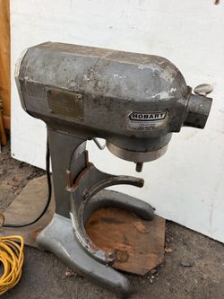 Hobart A-200 a 20qt Mixer 3-Speed No Attachment READ THE DESCRIPTION PRICE IS FIRM