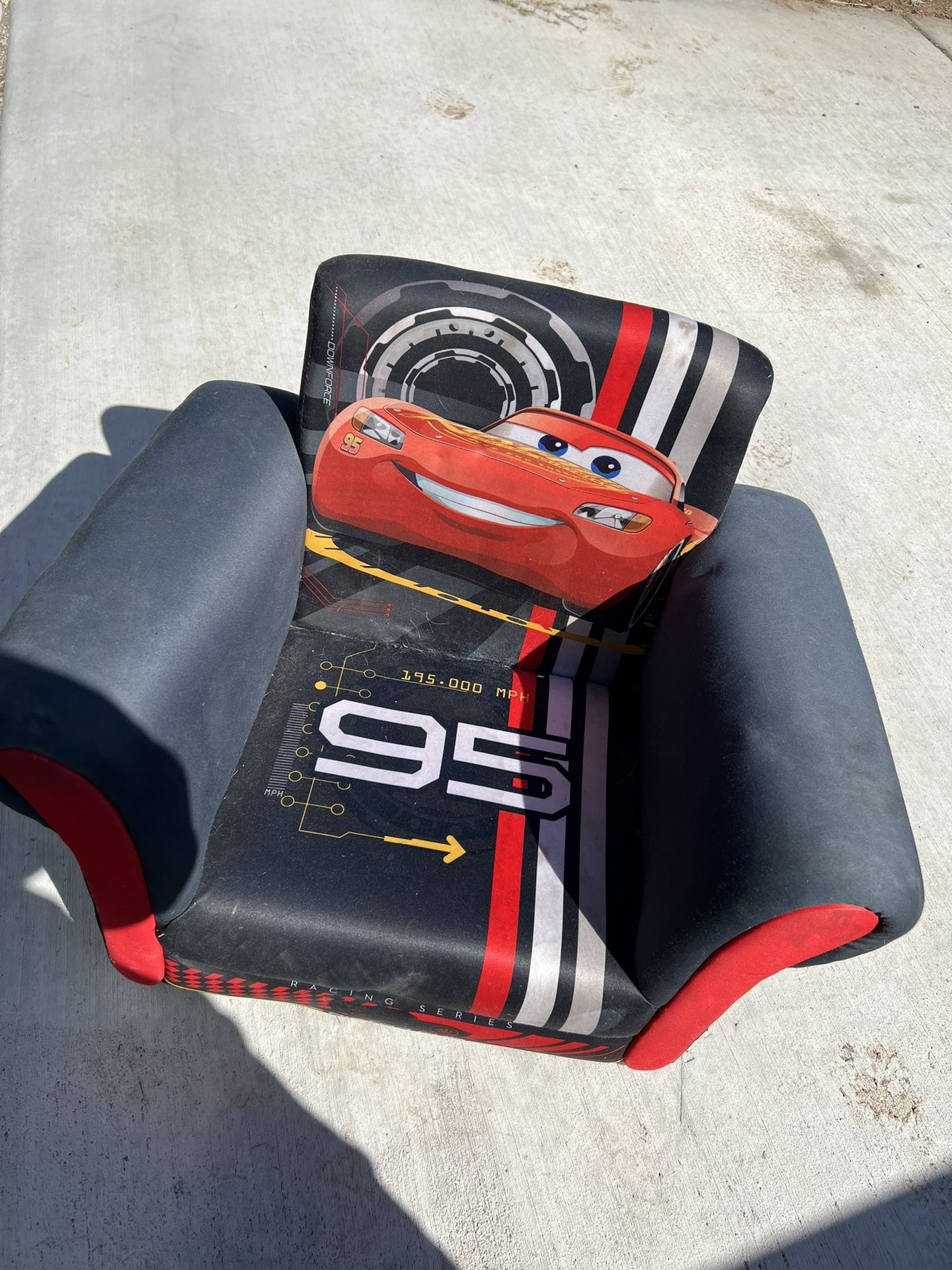 Disney Cars Lightning McQueen Chair 