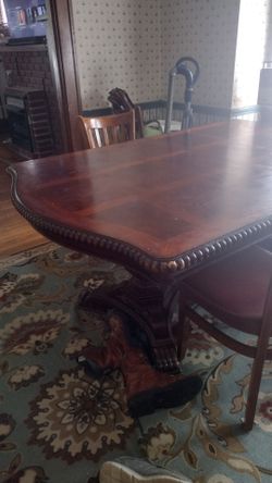 Kitchen table