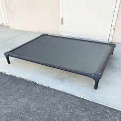 New in Box $60 Heavy Duty 48” Raised Pet Bed Elevated Dog Bed Cot, Extra-Large size 48x35x6 inches