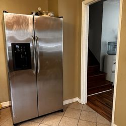 Side By Side Refrigerator 