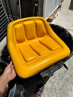 Tractor seat
