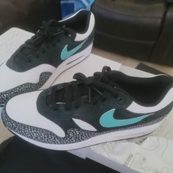 Nike MAX 90