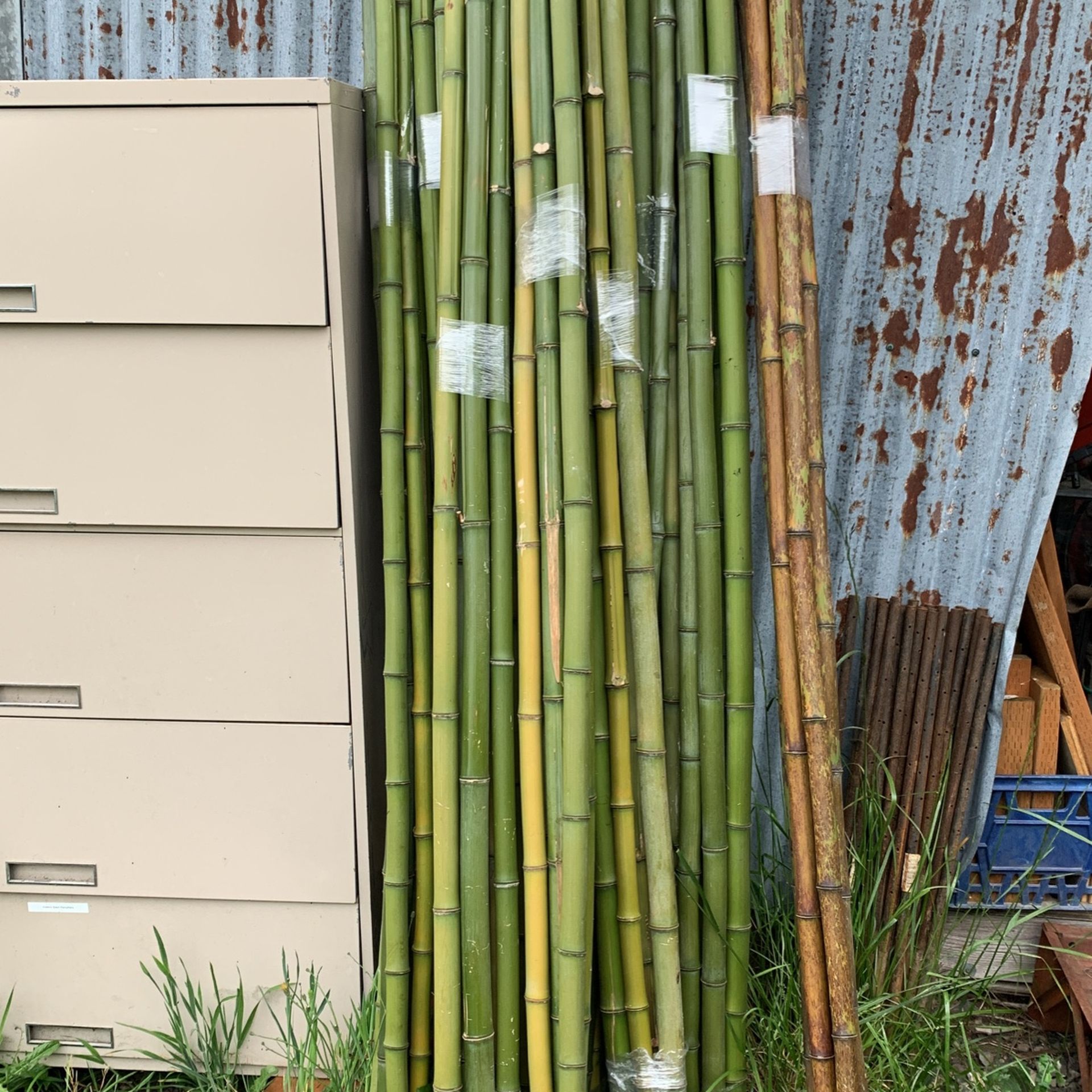 Bamboo Farm Poles 