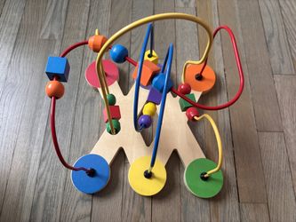 Melissa and Doug beads toy