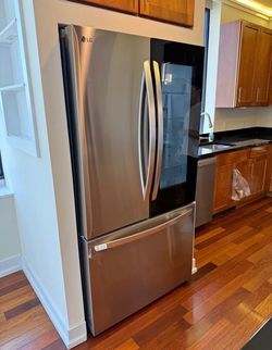 LG InstaView French Door Refrigerator