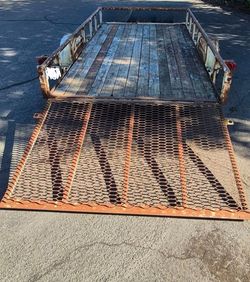 Landscape trailer