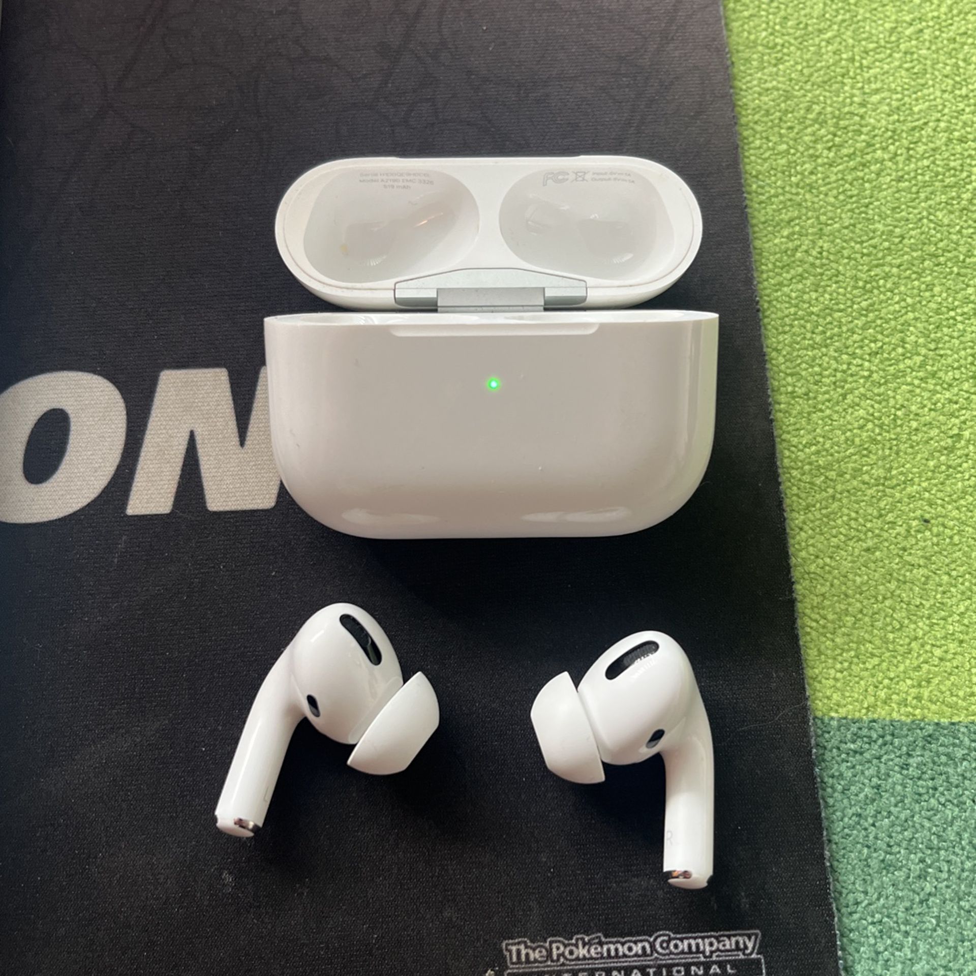 Apple AirPod Pros 2nd Generation Authentic