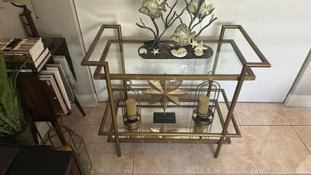 Metal gold toned bar table