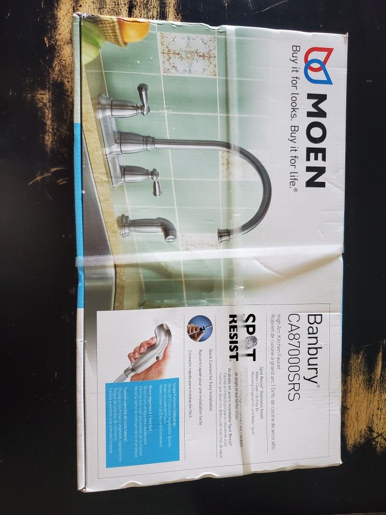 Moen CA87000SRS Banbury High-Arc 2-Handle Standard Kitchen Faucet with Side Sprayer in Spot Resist Stainless