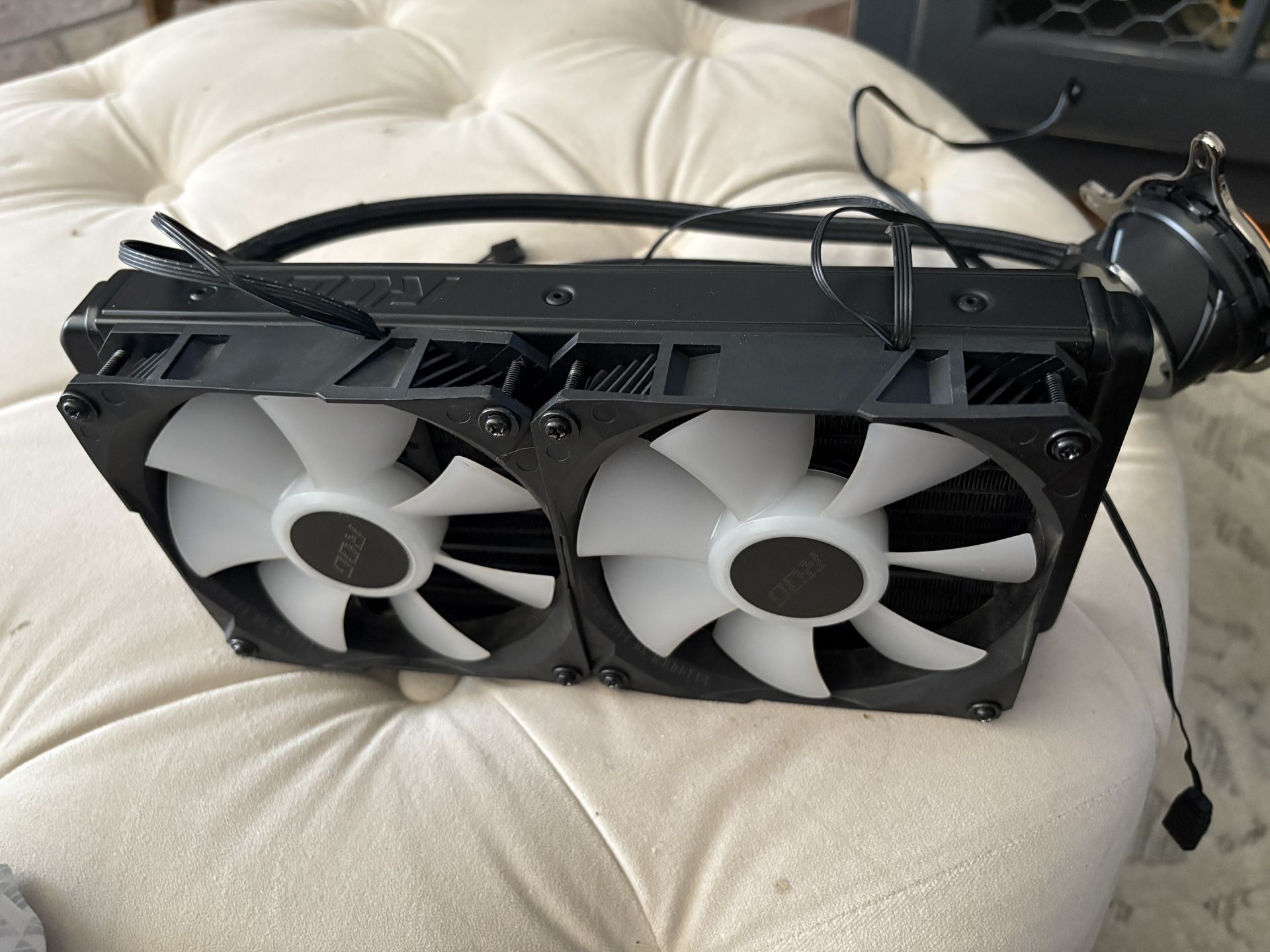 ASUS ROG Strix LC II ARGB