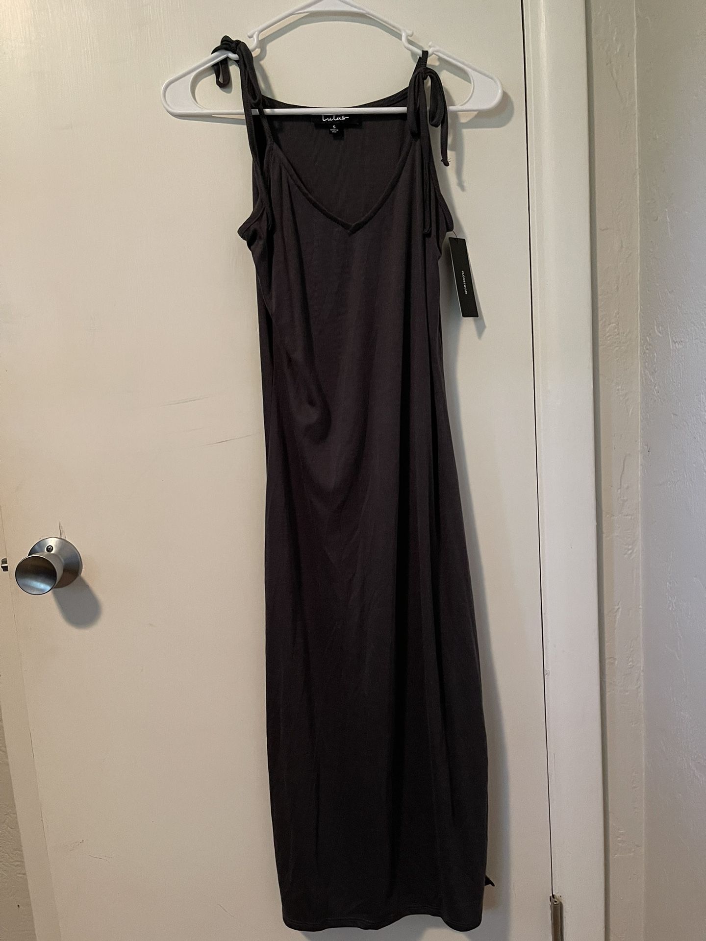 New With Tags Size Small Lulus Dress!