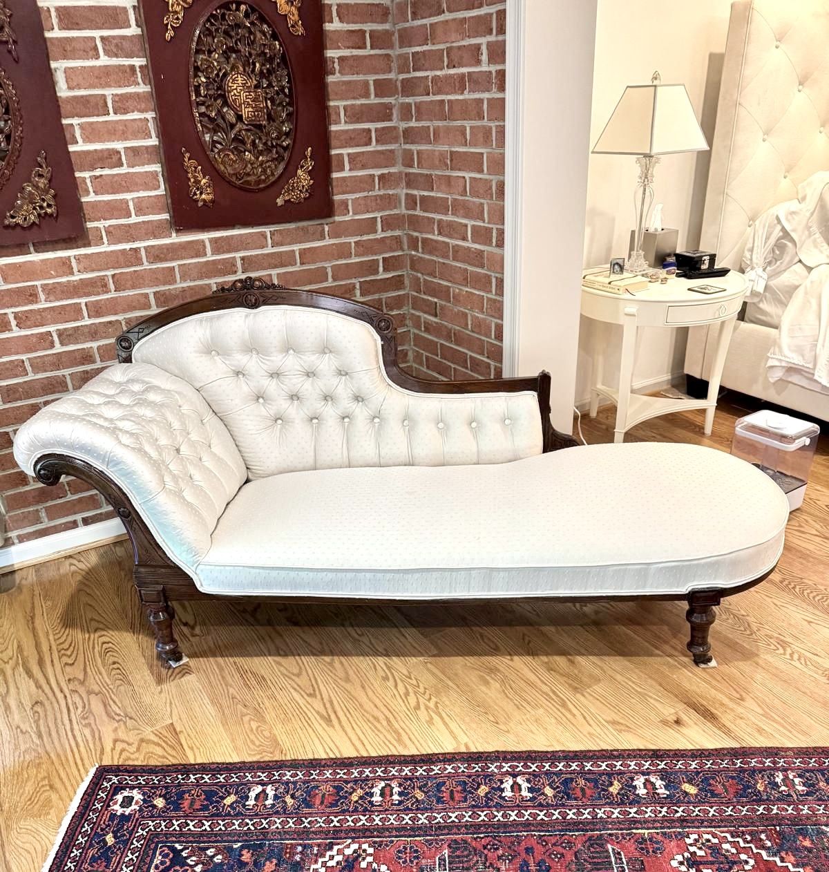 Victorian chaise Lounge 