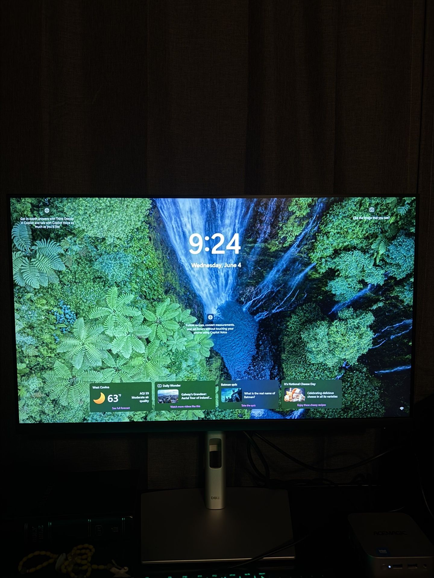 Dell P2722H