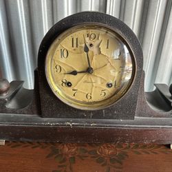 Old Sessions Clock