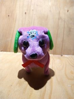 🐕 perrito que ladra y camina, Funciona con baterias AA es color morado