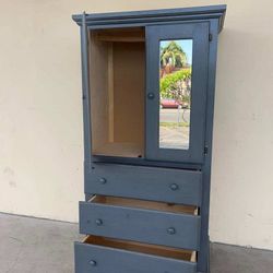 Closet New Solid Wood ✨