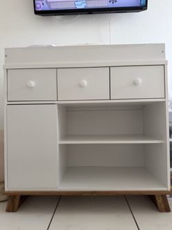 Nursery Changing Table, White