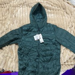 Uniqlo Ultra Light Down Jacket M NEW