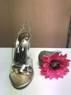 Shoes- Women’s high heels sandals