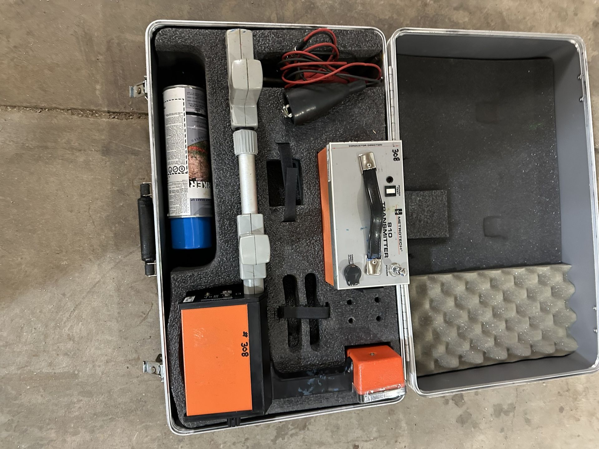 Metrotech 810 - Utility locator