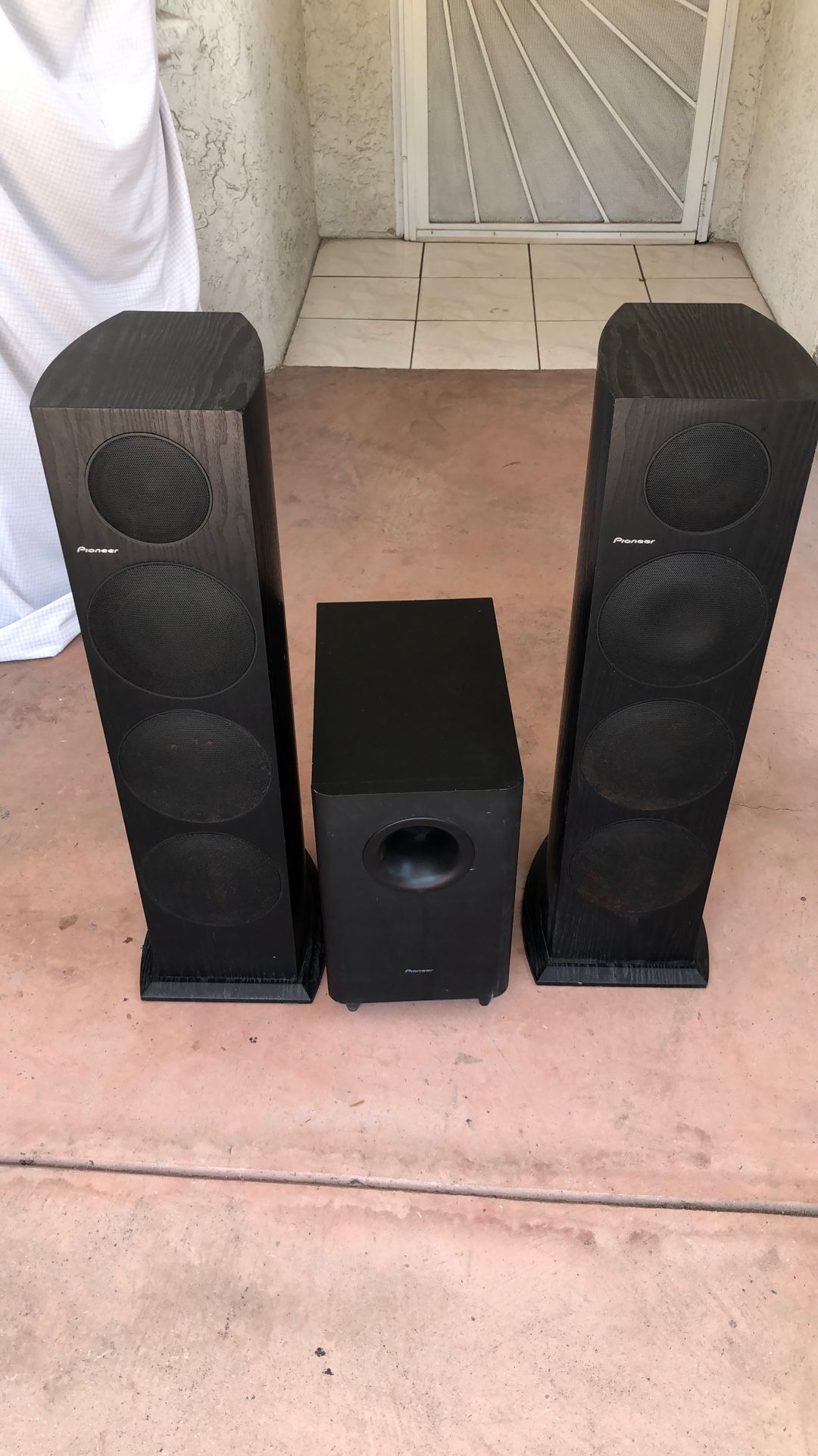 Pioneer Speakers & Subwoofer.