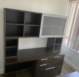 3 piece desk/hutch