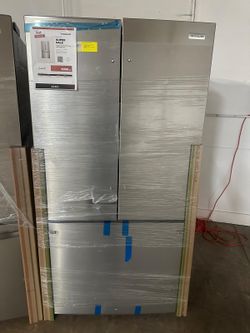 Frigidaire FRFN2813AF Refrigerator