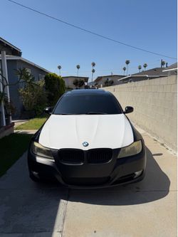 BMW 328i