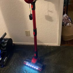 Vacuum Iwoly Rechargeable 