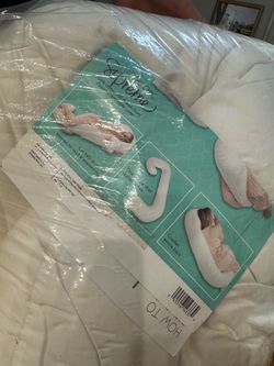 Pregnancy pillow