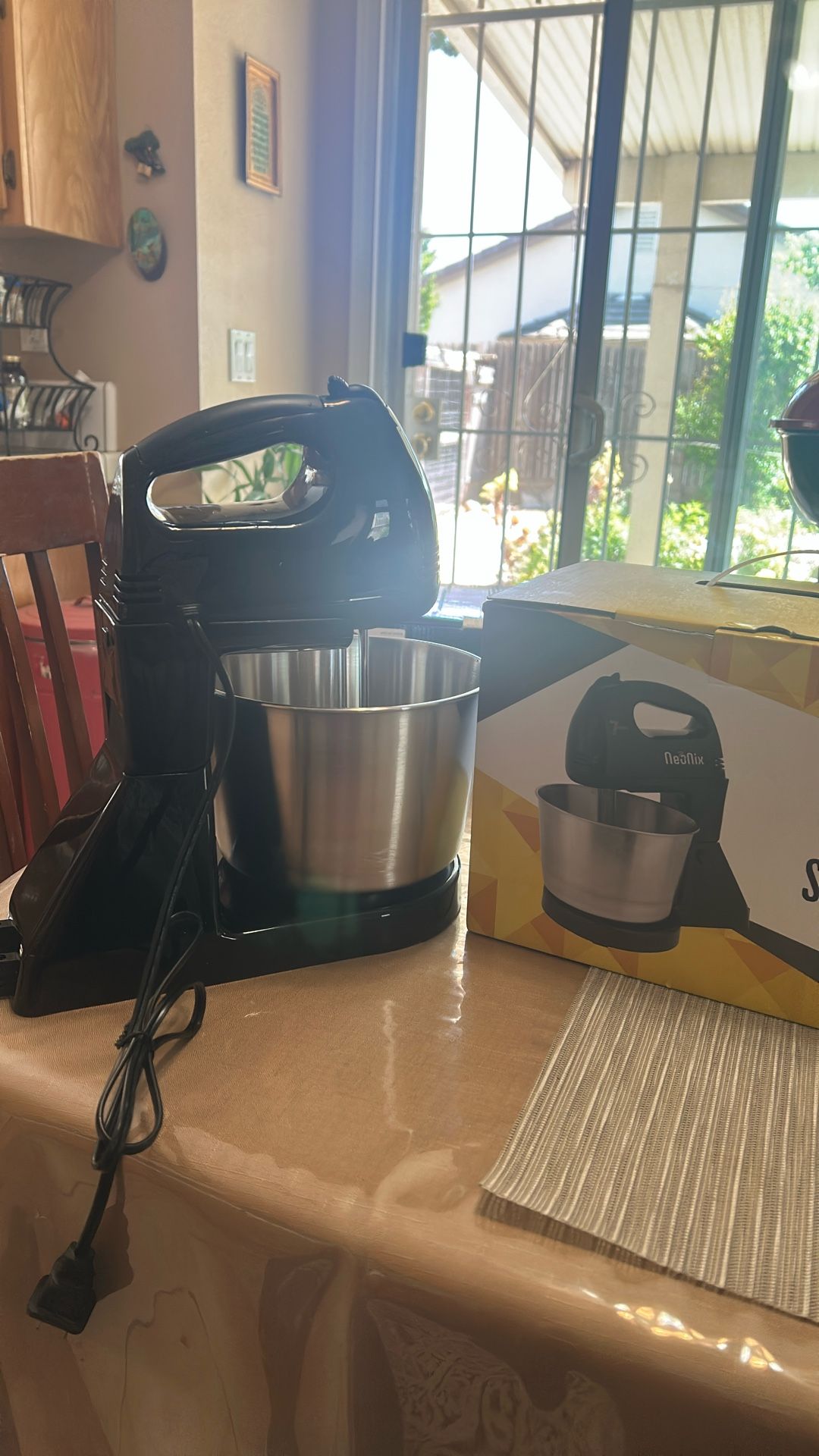 7-speed Stand Mixer .