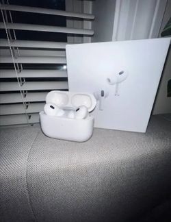 Apple AirPods Pro with Charging Case
