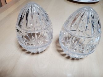 BOHEMIAN CZECH REPUBLIC Clear Crystal Cut Lead Easter Egg/Paperweight