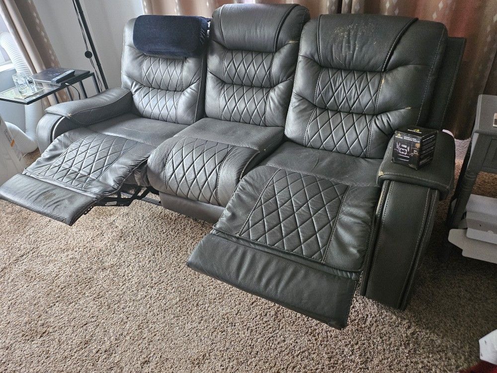 Free Couch Recliner 