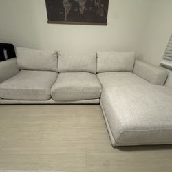 Modern 2-Piece Sectional with Storage Ottoman – Excellent Condition