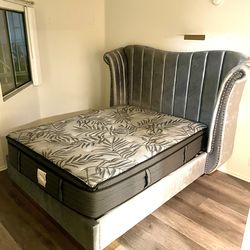 Sealy PosturePedic Soft Top Queen Mattress only. Barely used in my guest room. Ex cond as is pick up