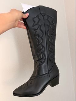 Black boots